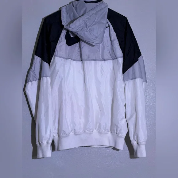 Nike Vintage Windbreaker Jacket for Men - Black, White and Gray Blocks Sz S - Picture 3 of 7